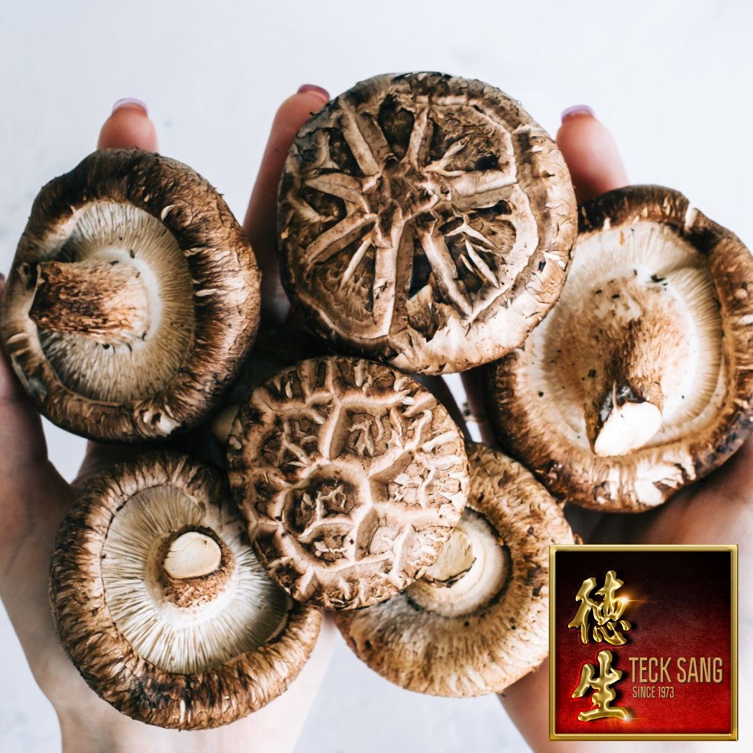 Shiitake and Flower Dried Mushrooms from Teck Sang 